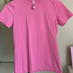 Skims pink tee. Size Small. New no tags.